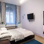 Gæstehus Budapest Rooms Bed And Breakfast 3*