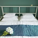 Gæstehus Budapest Rooms Bed And Breakfast 3*