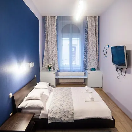 Budapest Rooms Bed And Breakfast Budapesta