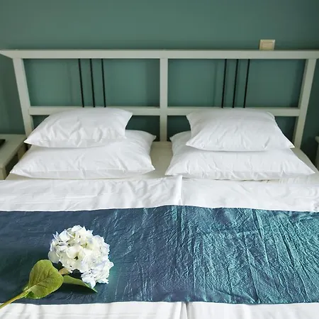 Гостевой дом Budapest Rooms Bed And Breakfast 3*